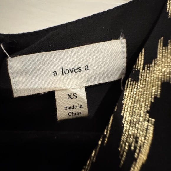 A loves A boutique sz XS Glamorous Black and Gold Long Sleeve Dress - Picture 2 of 3